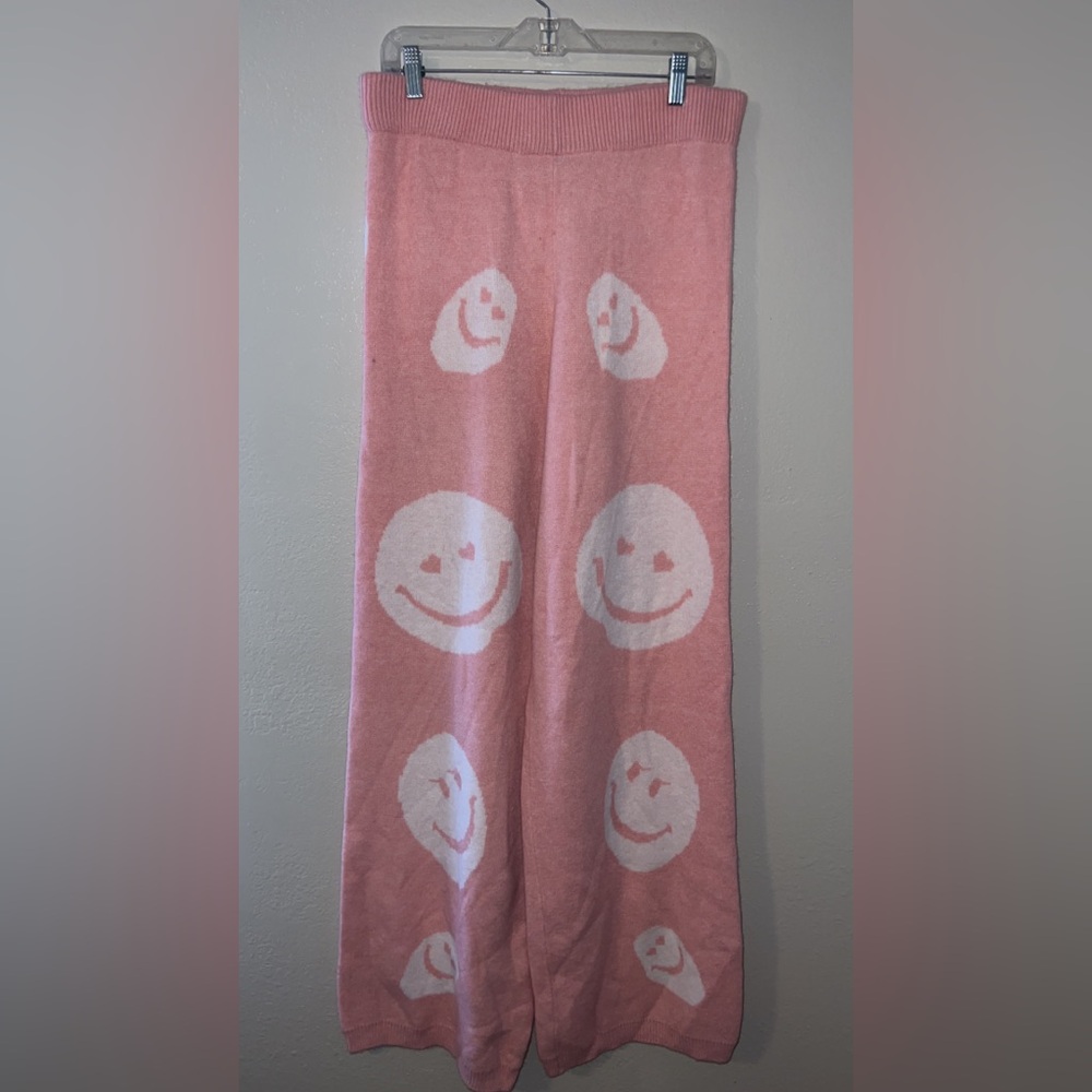 Fashion Nova Pink Smiley Face Pants